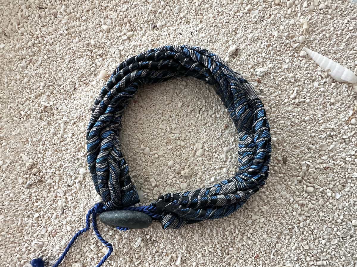 2 MAILA grau blau